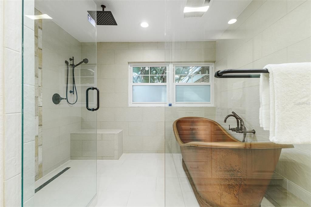 For Sale: $510,000 (3 beds, 2 baths, 2473 Square Feet)