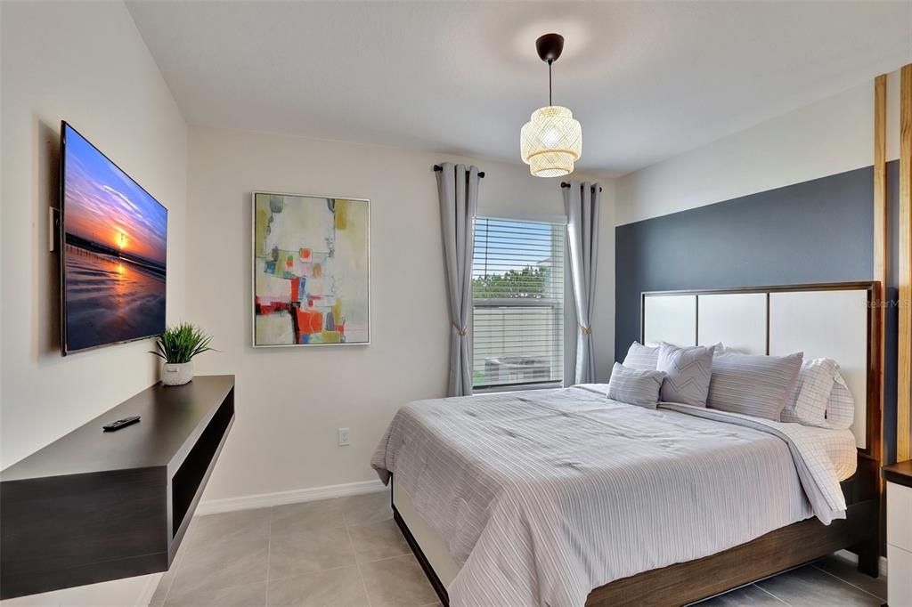 En Renta: $2,800 (5 camas, 3 baños, 2696 Pies cuadrados)