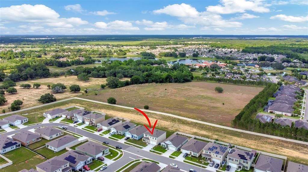 En Renta: $2,800 (5 camas, 3 baños, 2696 Pies cuadrados)