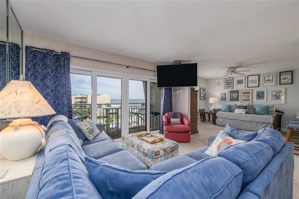 En Venta: $495,000 (1 camas, 2 baños, 928 Pies cuadrados)