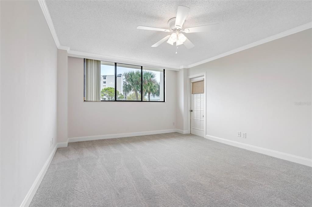 For Sale: $362,000 (2 beds, 2 baths, 1445 Square Feet)