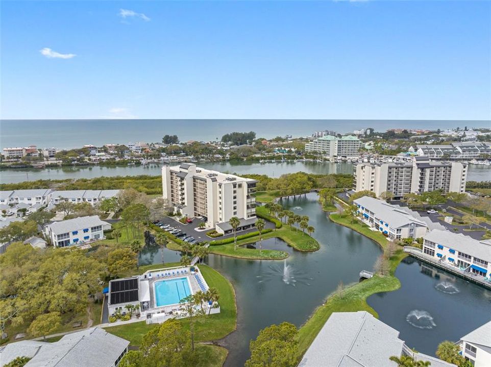 For Sale: $362,000 (2 beds, 2 baths, 1445 Square Feet)