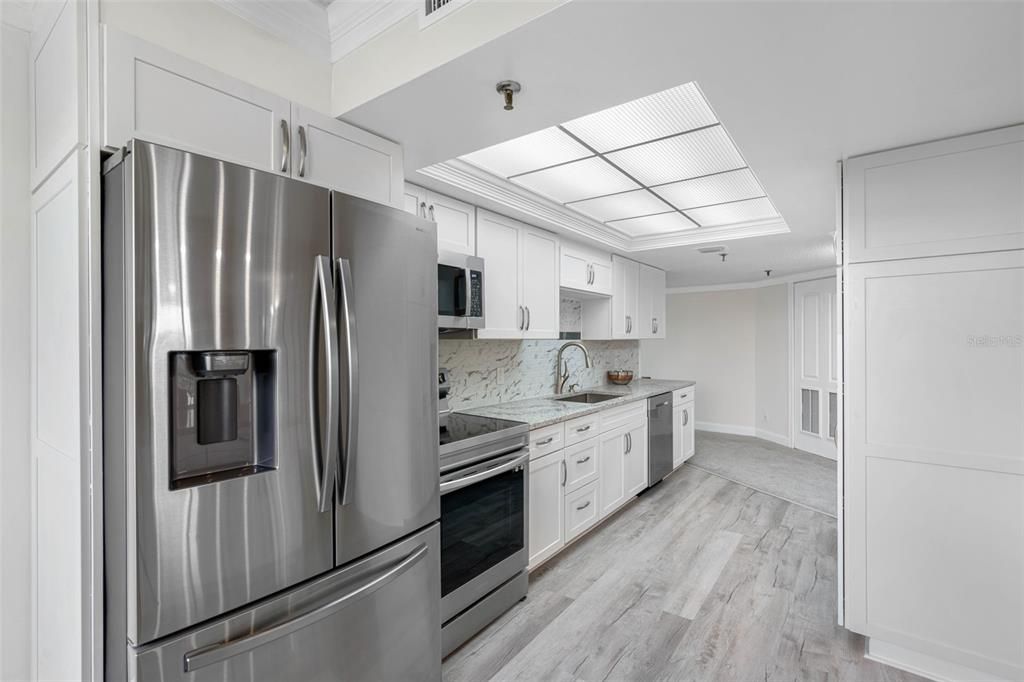 For Sale: $362,000 (2 beds, 2 baths, 1445 Square Feet)