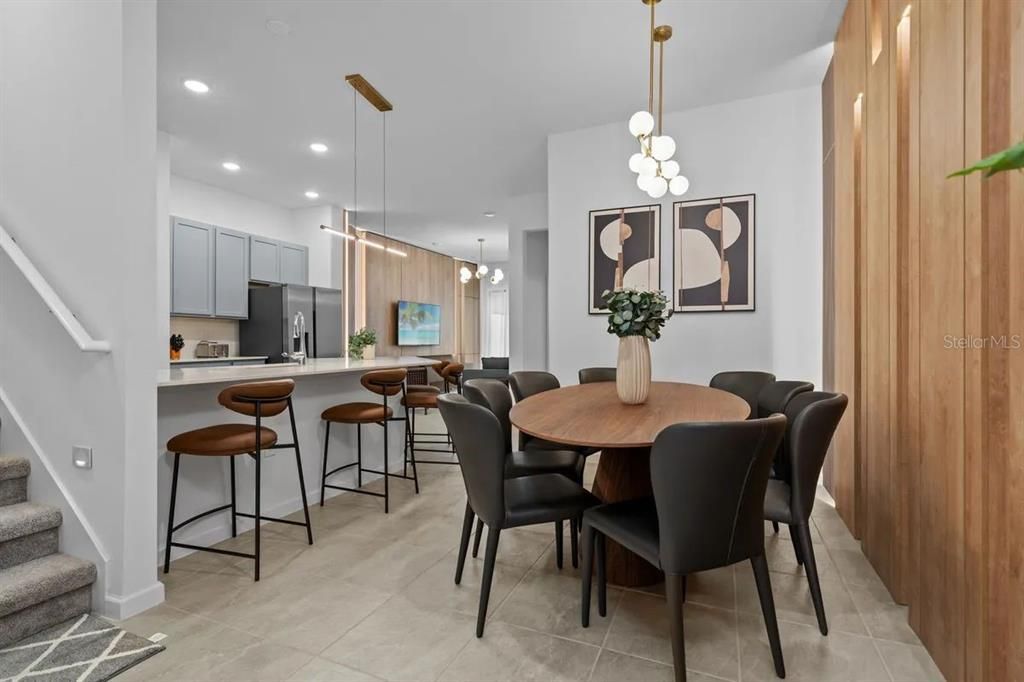 For Sale: $1,029,000 (5 beds, 5 baths, 1918 Square Feet)