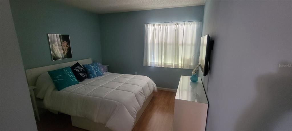 待售: $155,000 (2 贝兹, 2 浴室, 897 平方英尺)