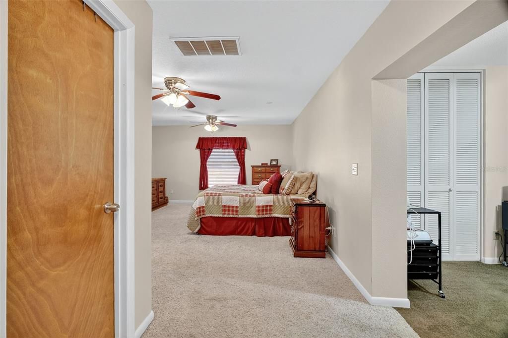 For Sale: $1,192,000 (4 beds, 3 baths, 3259 Square Feet)