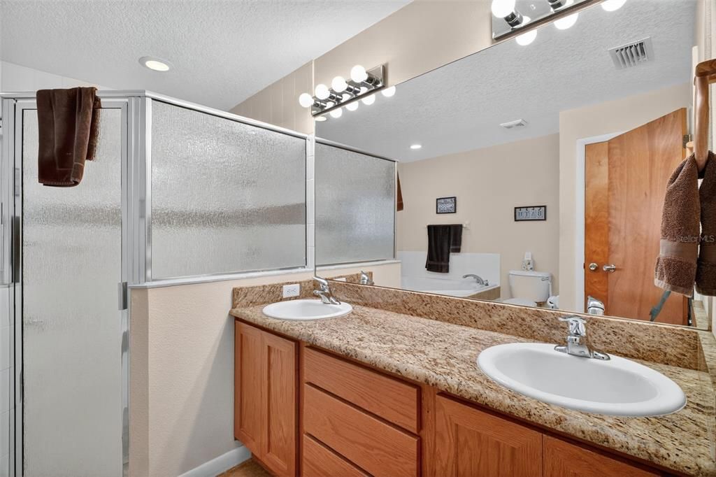 For Sale: $1,192,000 (4 beds, 3 baths, 3259 Square Feet)