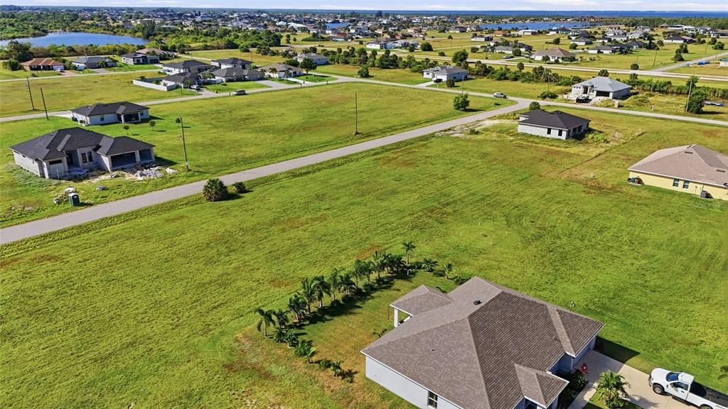 На продажу: $36,500 (0.24 acres)