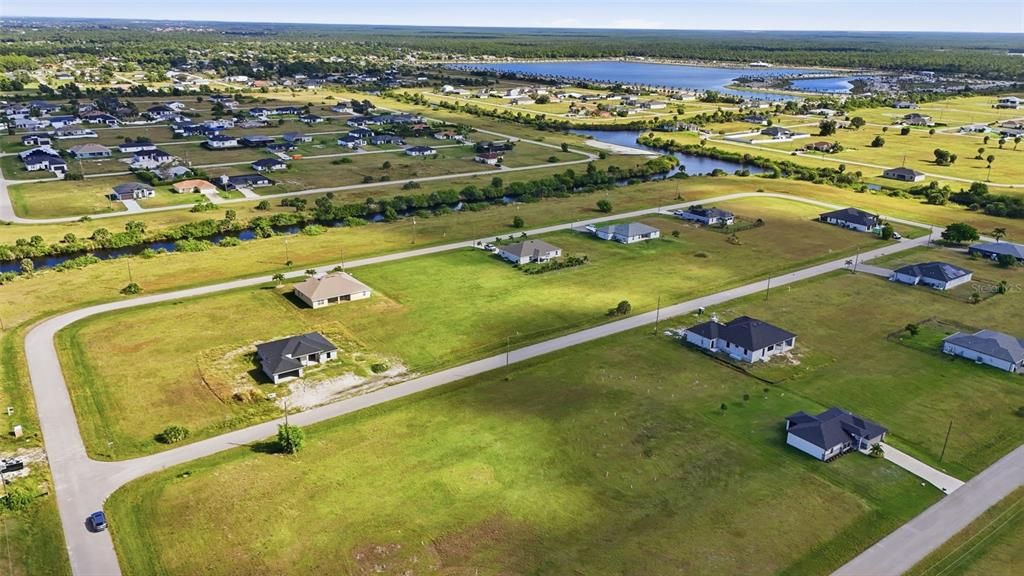 На продажу: $36,500 (0.24 acres)