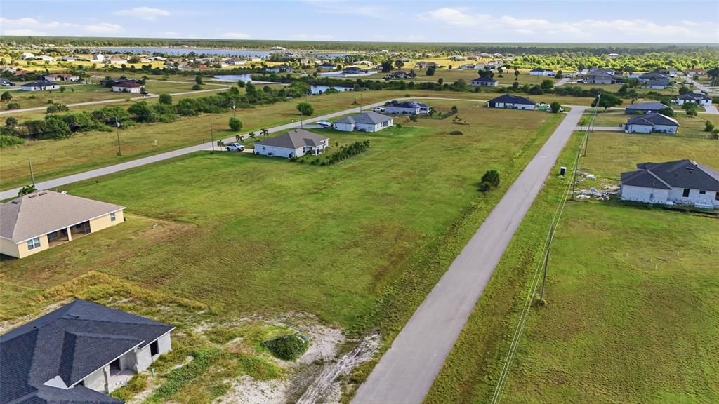 На продажу: $36,500 (0.24 acres)