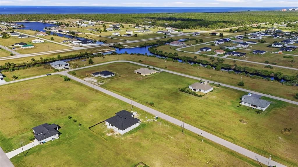 На продажу: $36,500 (0.24 acres)