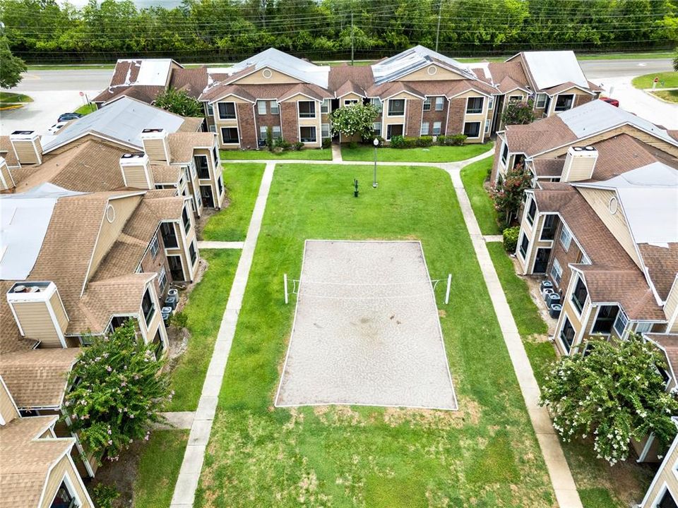 合同活跃: $149,999 (3 贝兹, 2 浴室, 1150 平方英尺)