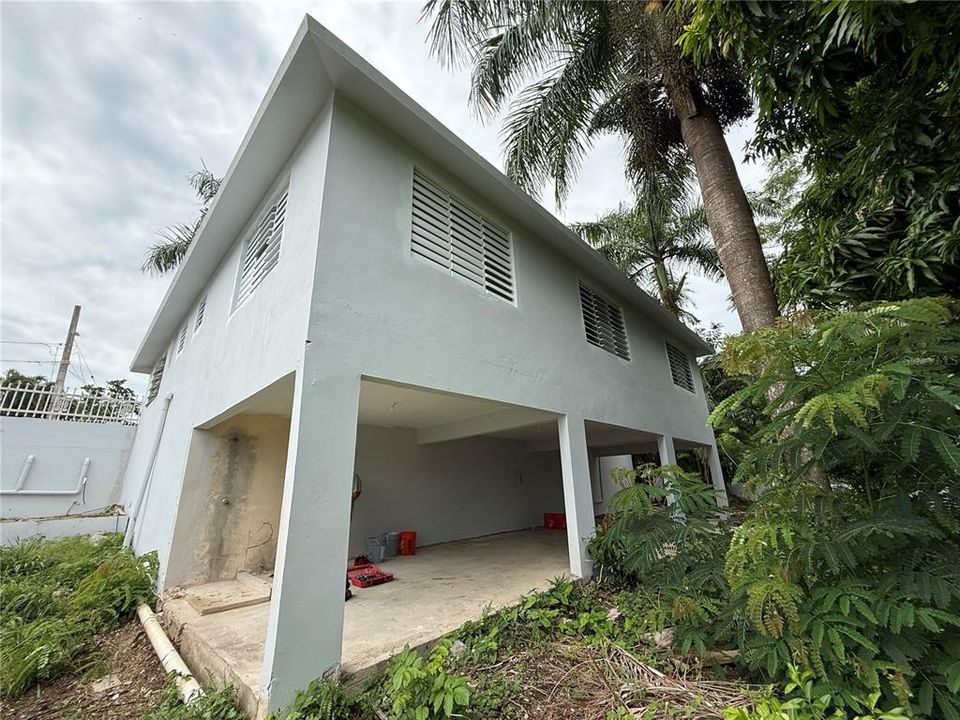 На продажу: $339,000 (4 спален, 2 ванн, 1409 Квадратных фут)