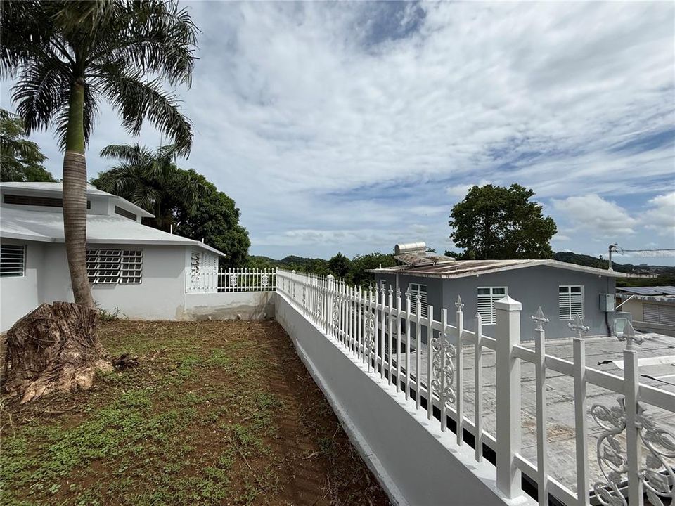 На продажу: $339,000 (4 спален, 2 ванн, 1409 Квадратных фут)