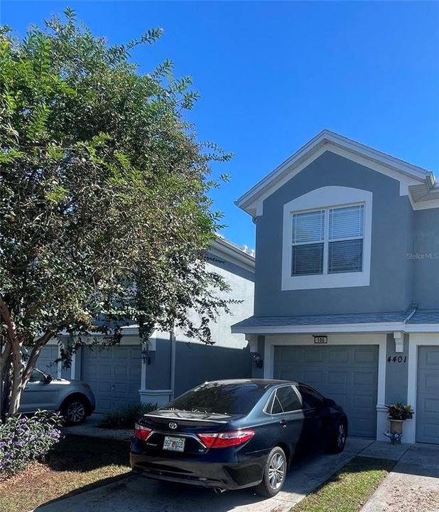 Recently Rented: $1,600 (3 beds, 2 baths, 1864 Square Feet)