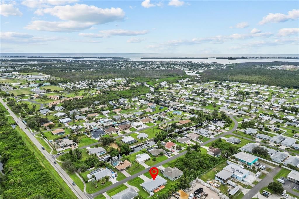 En Venta: $369,900 (4 camas, 0 baños, 2169 Pies cuadrados)