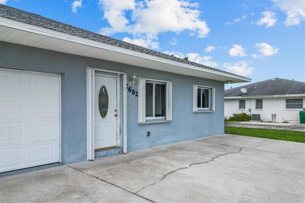 En Venta: $369,900 (4 camas, 0 baños, 2169 Pies cuadrados)