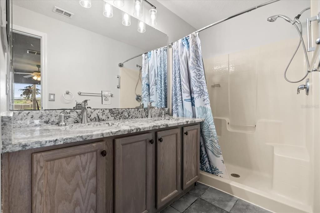 Active With Contract: $240,000 (2 beds, 2 baths, 1240 Square Feet)