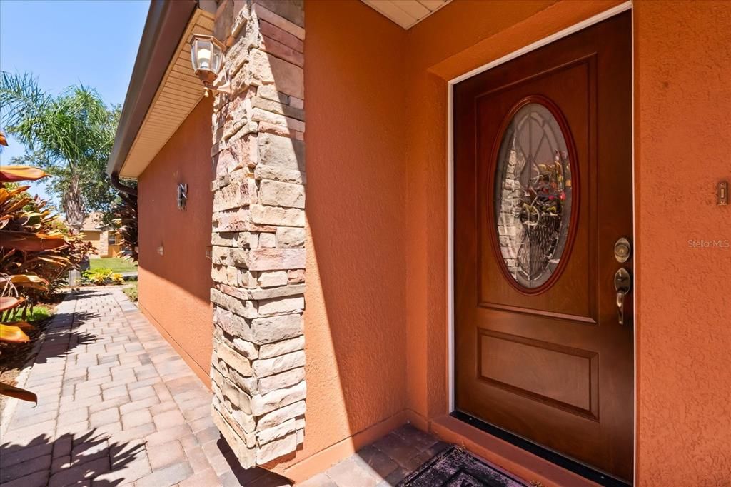 Active With Contract: $240,000 (2 beds, 2 baths, 1240 Square Feet)