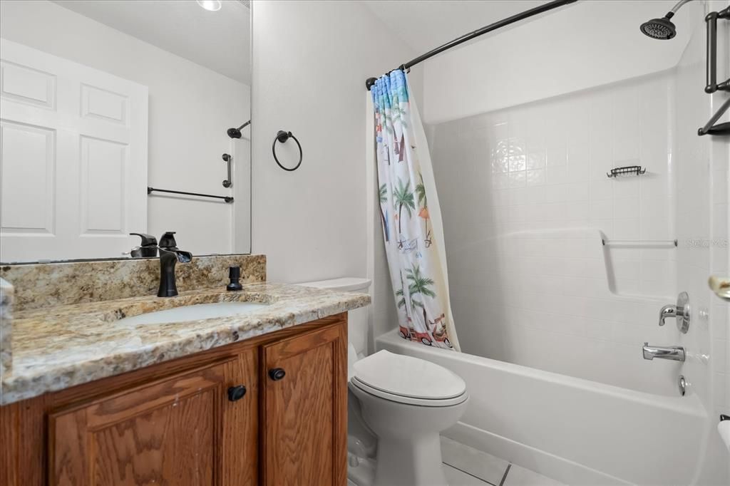 Active With Contract: $240,000 (2 beds, 2 baths, 1240 Square Feet)