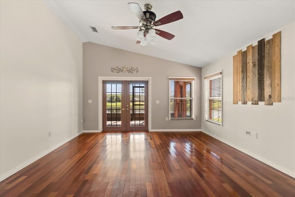 Active With Contract: $240,000 (2 beds, 2 baths, 1240 Square Feet)