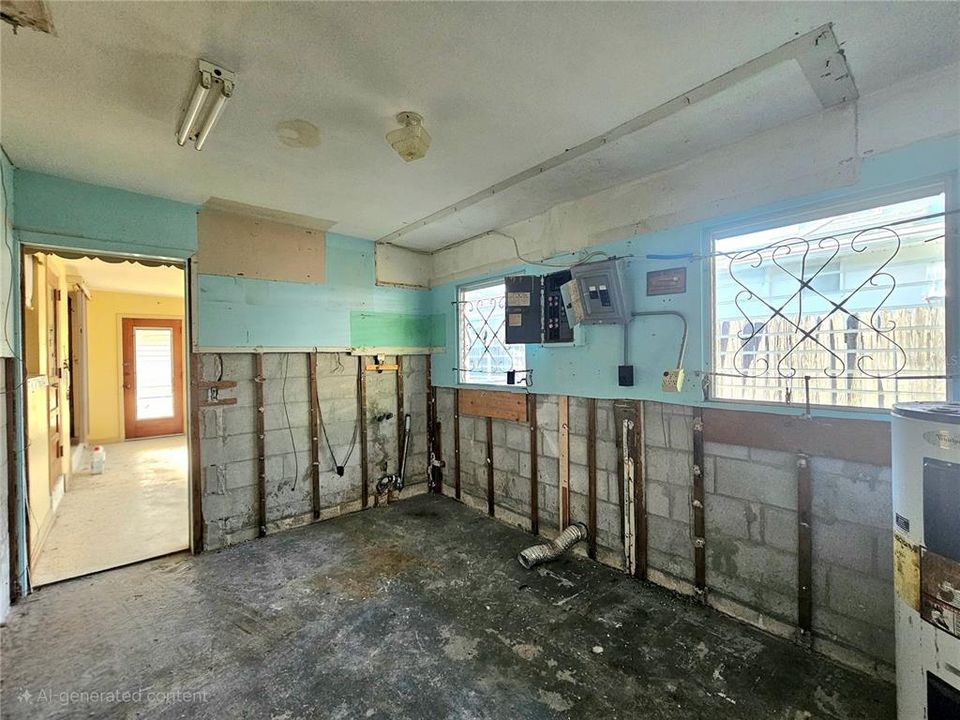 待售: $450,000 (2 贝兹, 1 浴室, 900 平方英尺)