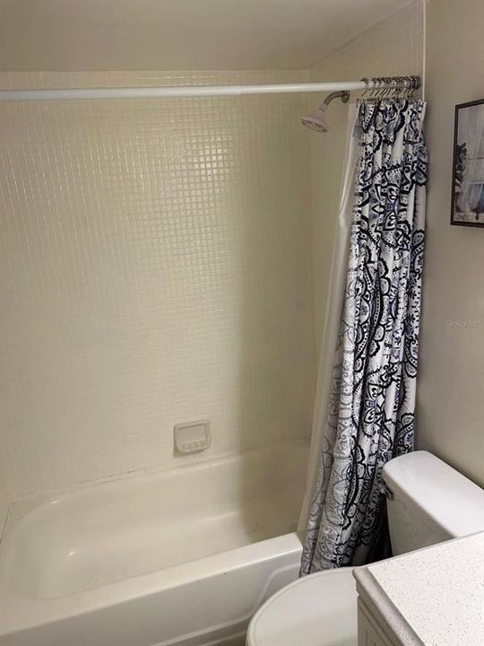 For Rent: $1,800 (2 beds, 2 baths, 987 Square Feet)