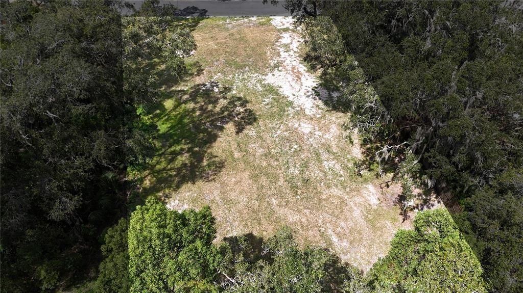 待售: $29,700 (0.28 acres)