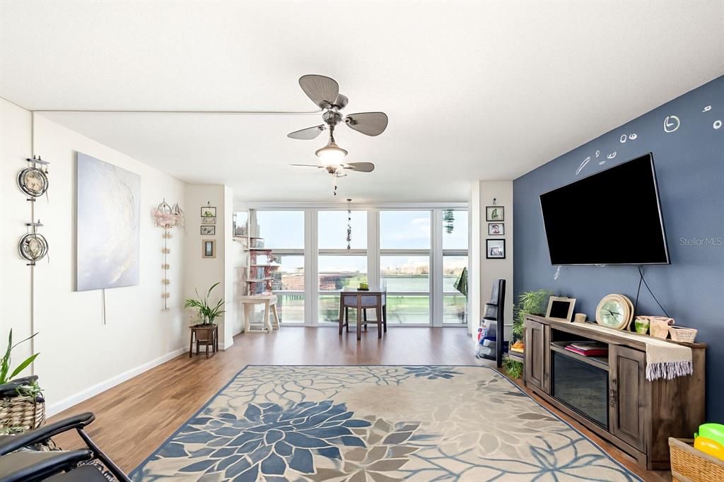 En Venta: $149,000 (1 camas, 1 baños, 820 Pies cuadrados)