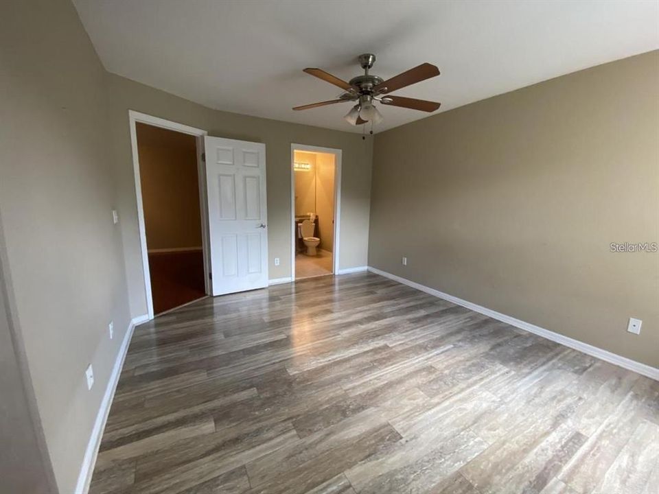 For Rent: $1,900 (2 beds, 2 baths, 1003 Square Feet)