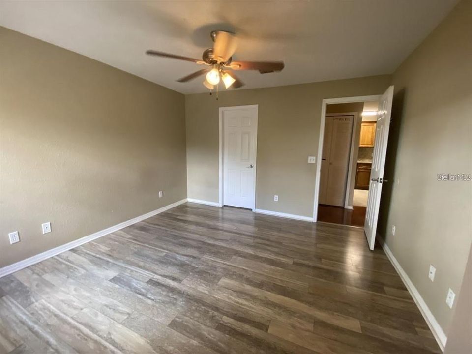 For Rent: $1,900 (2 beds, 2 baths, 1003 Square Feet)