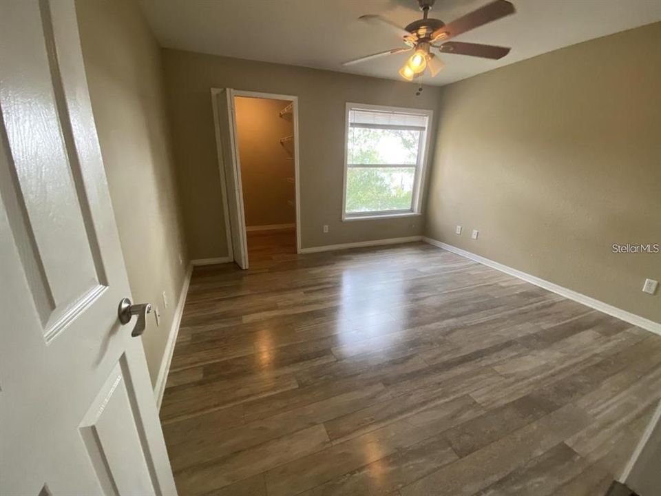 For Rent: $1,900 (2 beds, 2 baths, 1003 Square Feet)