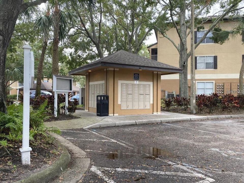 For Rent: $1,900 (2 beds, 2 baths, 1003 Square Feet)