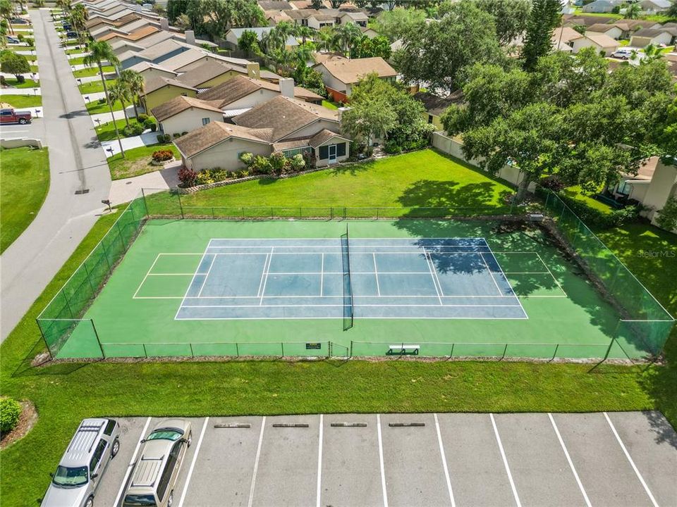 En Venta: $233,000 (2 camas, 2 baños, 1366 Pies cuadrados)