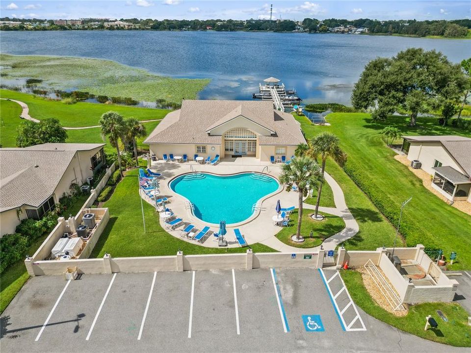 En Venta: $233,000 (2 camas, 2 baños, 1366 Pies cuadrados)