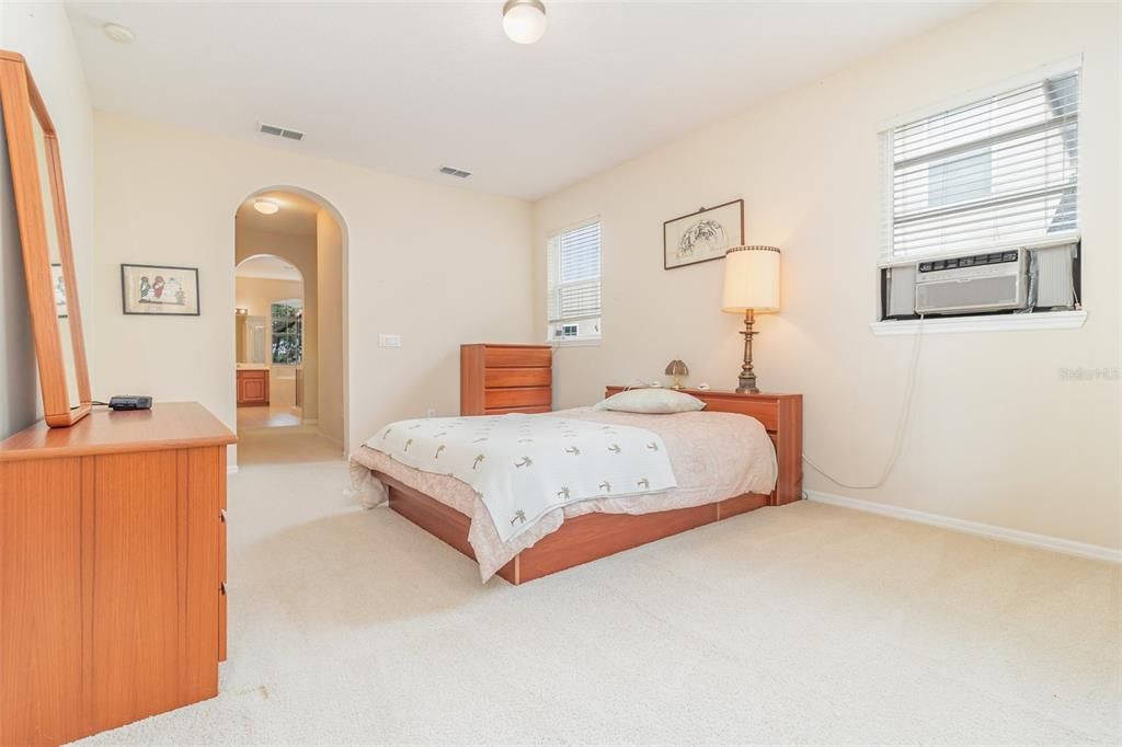 For Sale: $439,000 (3 beds, 2 baths, 2419 Square Feet)