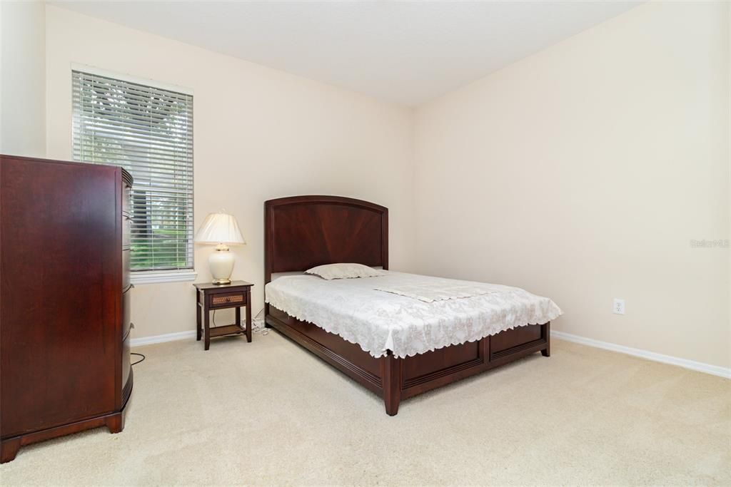 For Sale: $439,000 (3 beds, 2 baths, 2419 Square Feet)