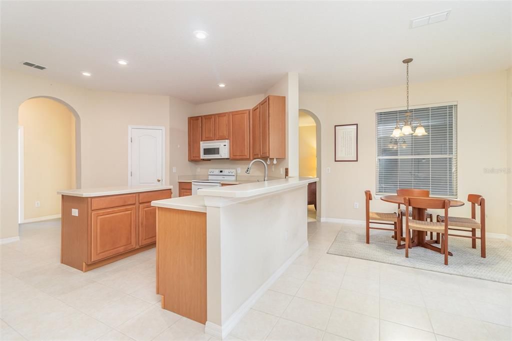 For Sale: $439,000 (3 beds, 2 baths, 2419 Square Feet)