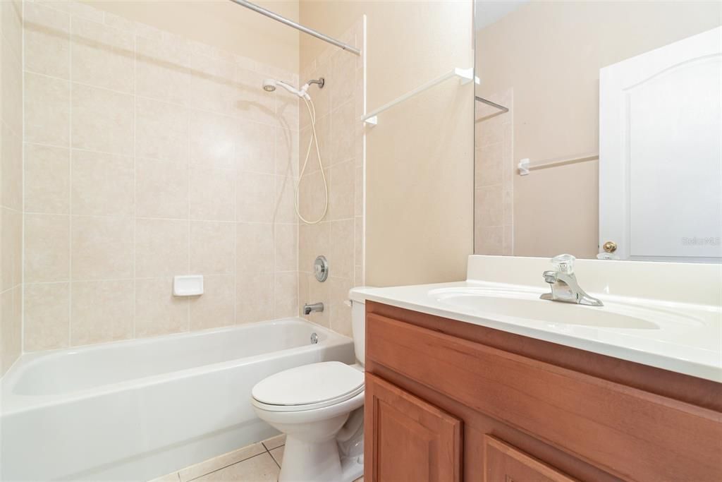 For Sale: $439,000 (3 beds, 2 baths, 2419 Square Feet)
