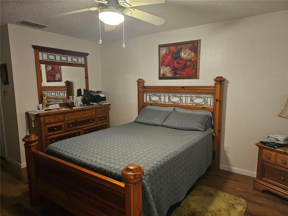 Active With Contract: $349,999 (3 beds, 2 baths, 1854 Square Feet)