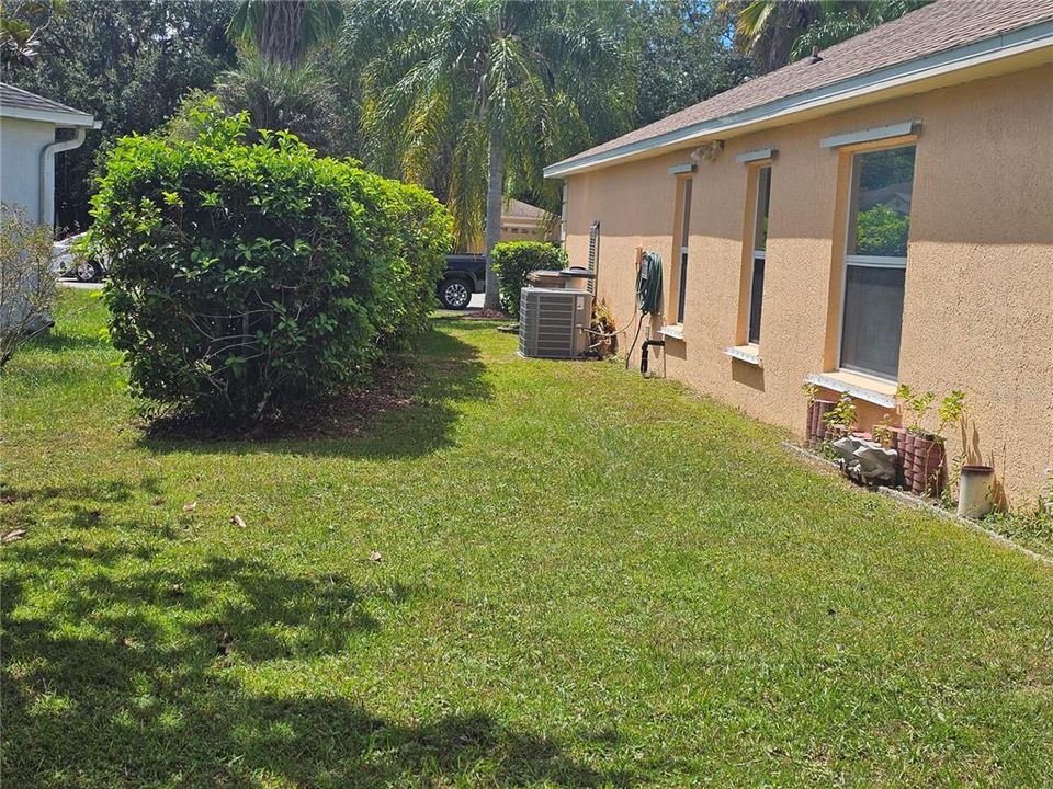 Active With Contract: $349,999 (3 beds, 2 baths, 1854 Square Feet)