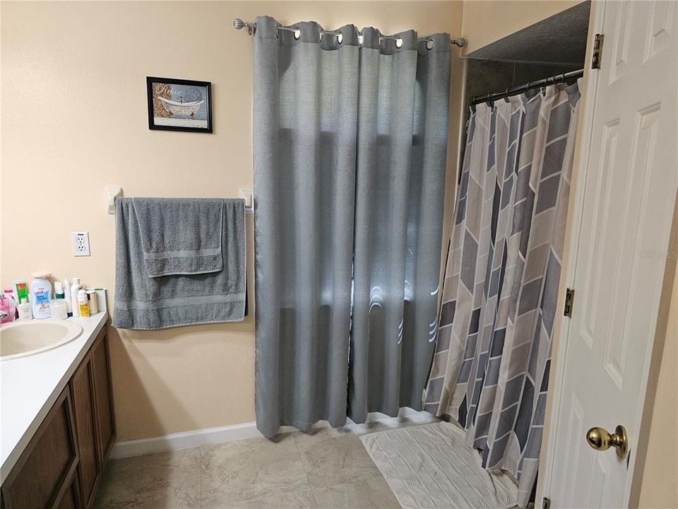 Active With Contract: $349,999 (3 beds, 2 baths, 1854 Square Feet)