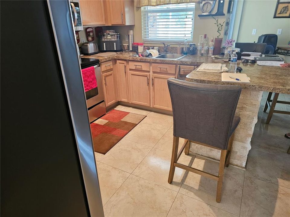 Active With Contract: $349,999 (3 beds, 2 baths, 1854 Square Feet)