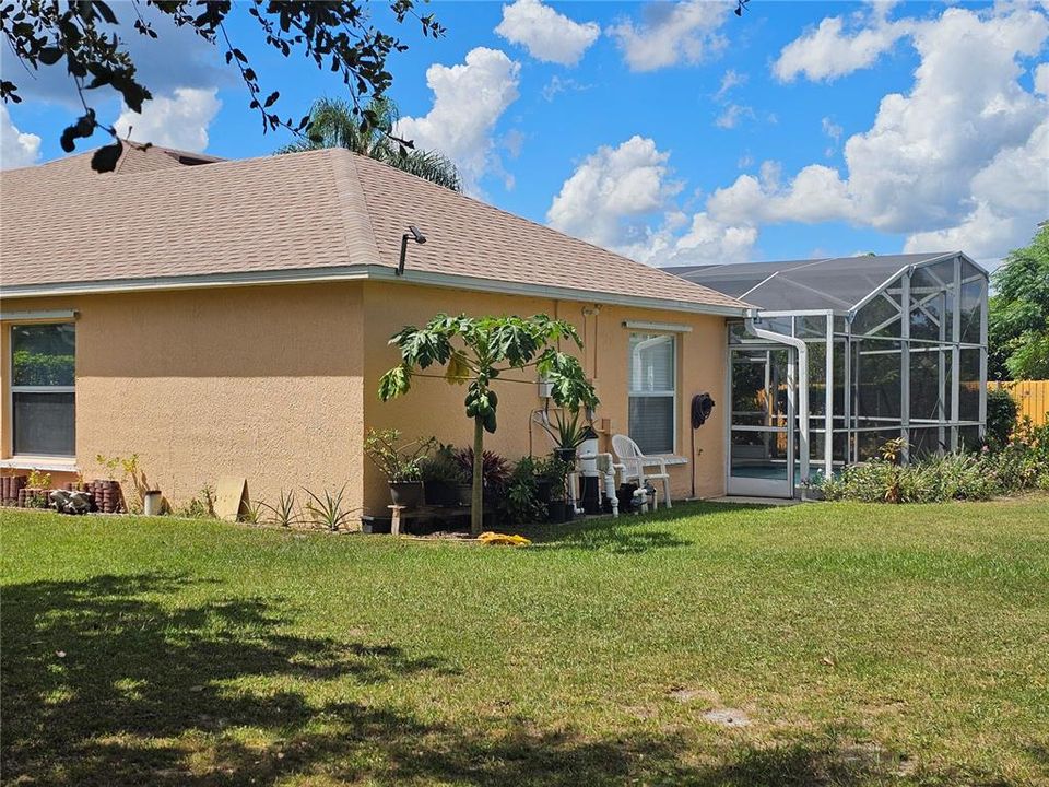 Active With Contract: $349,999 (3 beds, 2 baths, 1854 Square Feet)