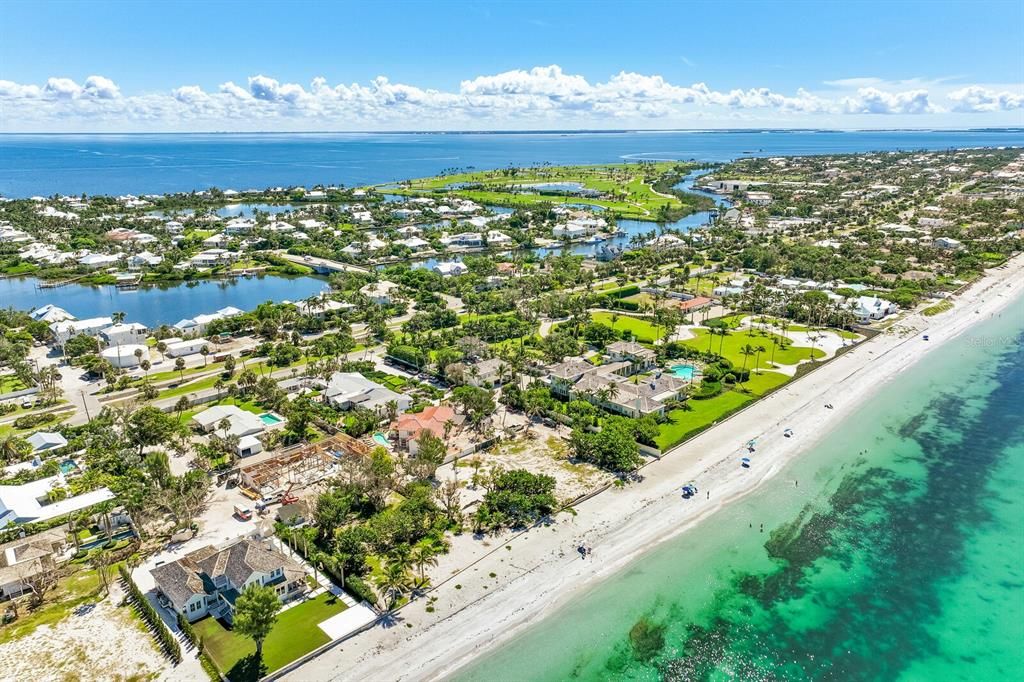 待售: $11,200,000 (0.88 acres)