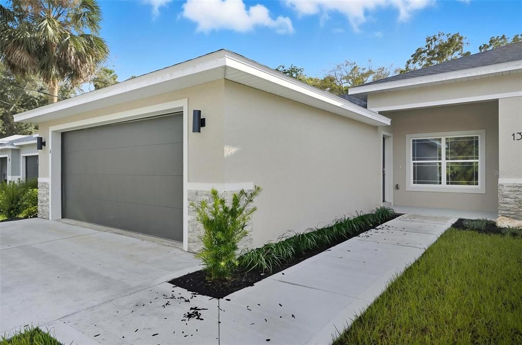 待售: $579,900 (6 贝兹, 0 浴室, 2622 平方英尺)