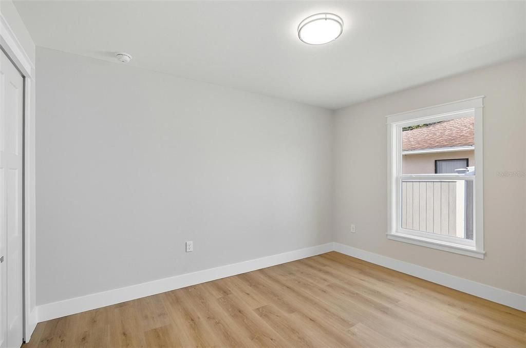 待售: $579,900 (6 贝兹, 0 浴室, 2622 平方英尺)