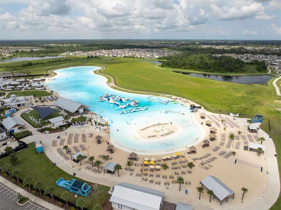 For Rent: $2,700 (4 beds, 2 baths, 2328 Square Feet)