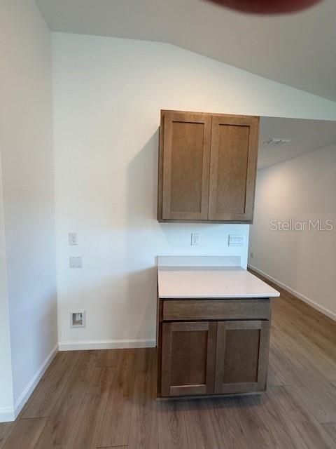 Active With Contract: $282,990 (3 beds, 2 baths, 1402 Square Feet)