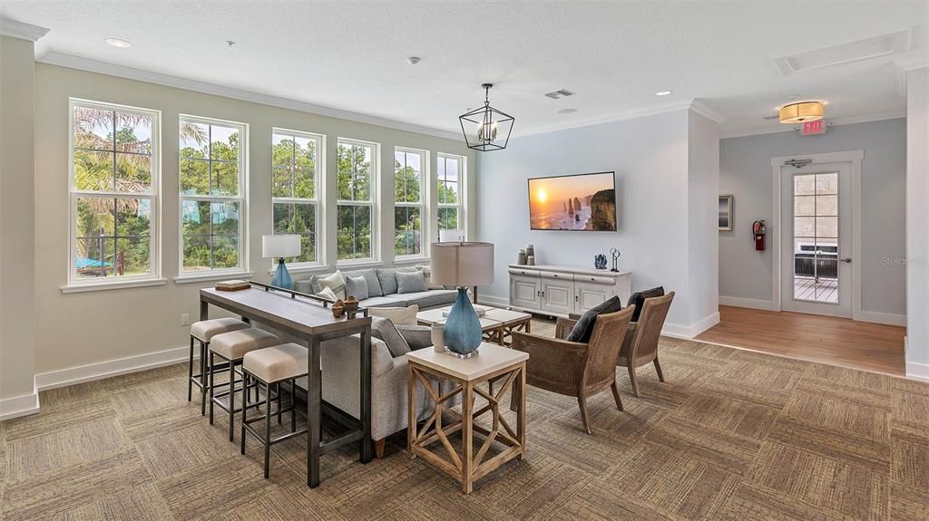 Active With Contract: $282,990 (3 beds, 2 baths, 1402 Square Feet)